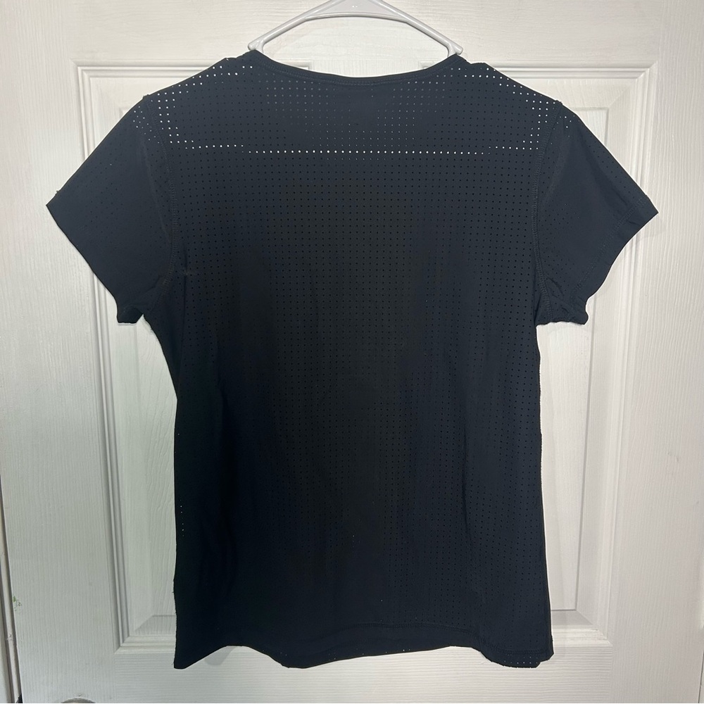 DC United MLS Soccer The Wild Collective Black Perforated Mesh Top Size Medium - Picture 9 of 13